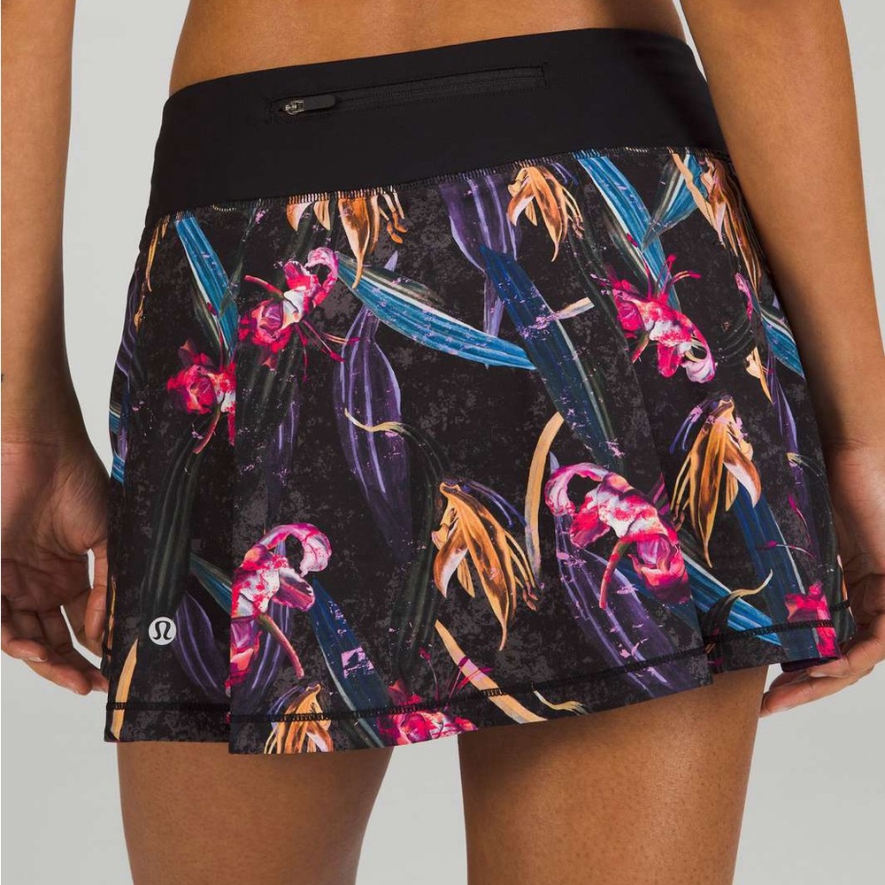 Lululemon Athletica Pace Rival Mid-Rise Skirt Veiled Floral Black Multi Tennis 6